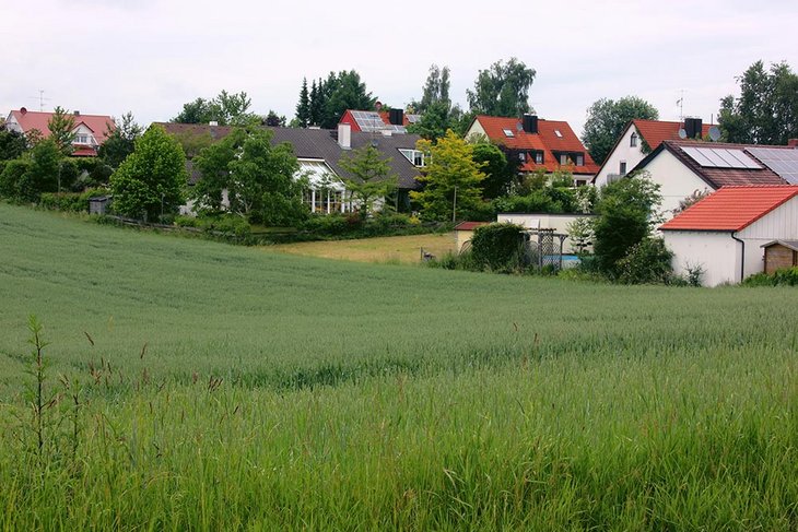 <a href="/nachrichten/flaechenneuinanspruchnahme-in-bayern" target="_self">Flächenneuinanspruchnahme in Bayern</a>